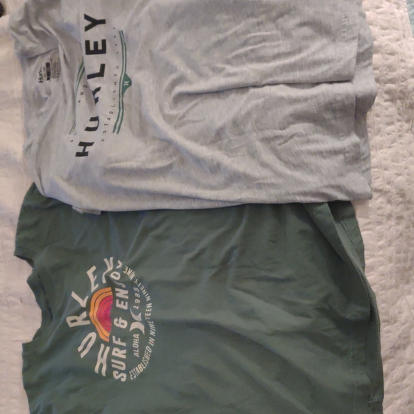 Hurley men's t-shirt pair, green + grey - Picture 1 of 1
